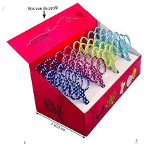 Bright Polka Dot Scissors